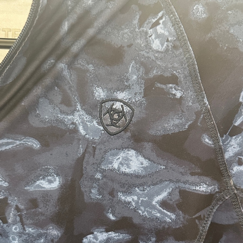 Ariat Women's Blue Patterned zip shirt - Picture 2 of 5